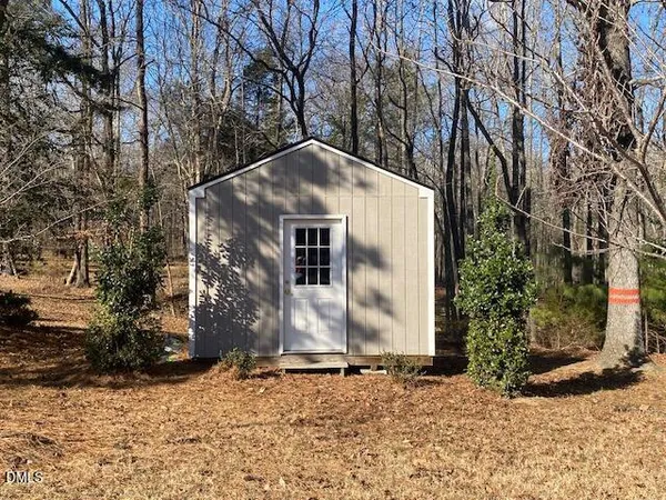 $875,000 | 301 Pebble Hill Lane, Henderson, NC 27537