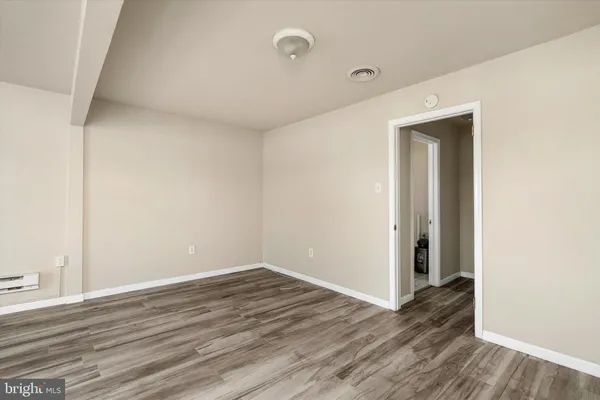 $2,250 | 320 West 5th Street, Florence, NJ 08518