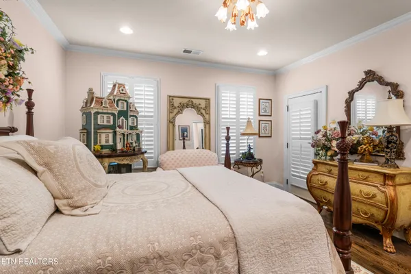 $1,099,900 | 551 Colonial Ridge Lane, Knoxville, TN 37934