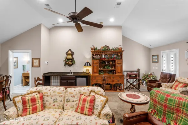 $1,099,900 | 551 Colonial Ridge Lane, Knoxville, TN 37934