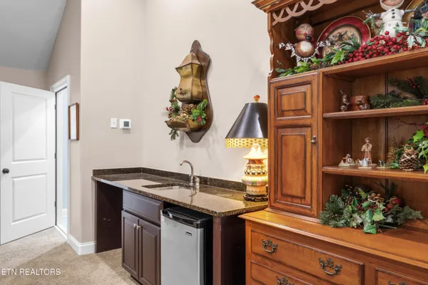 $1,099,900 | 551 Colonial Ridge Lane, Knoxville, TN 37934