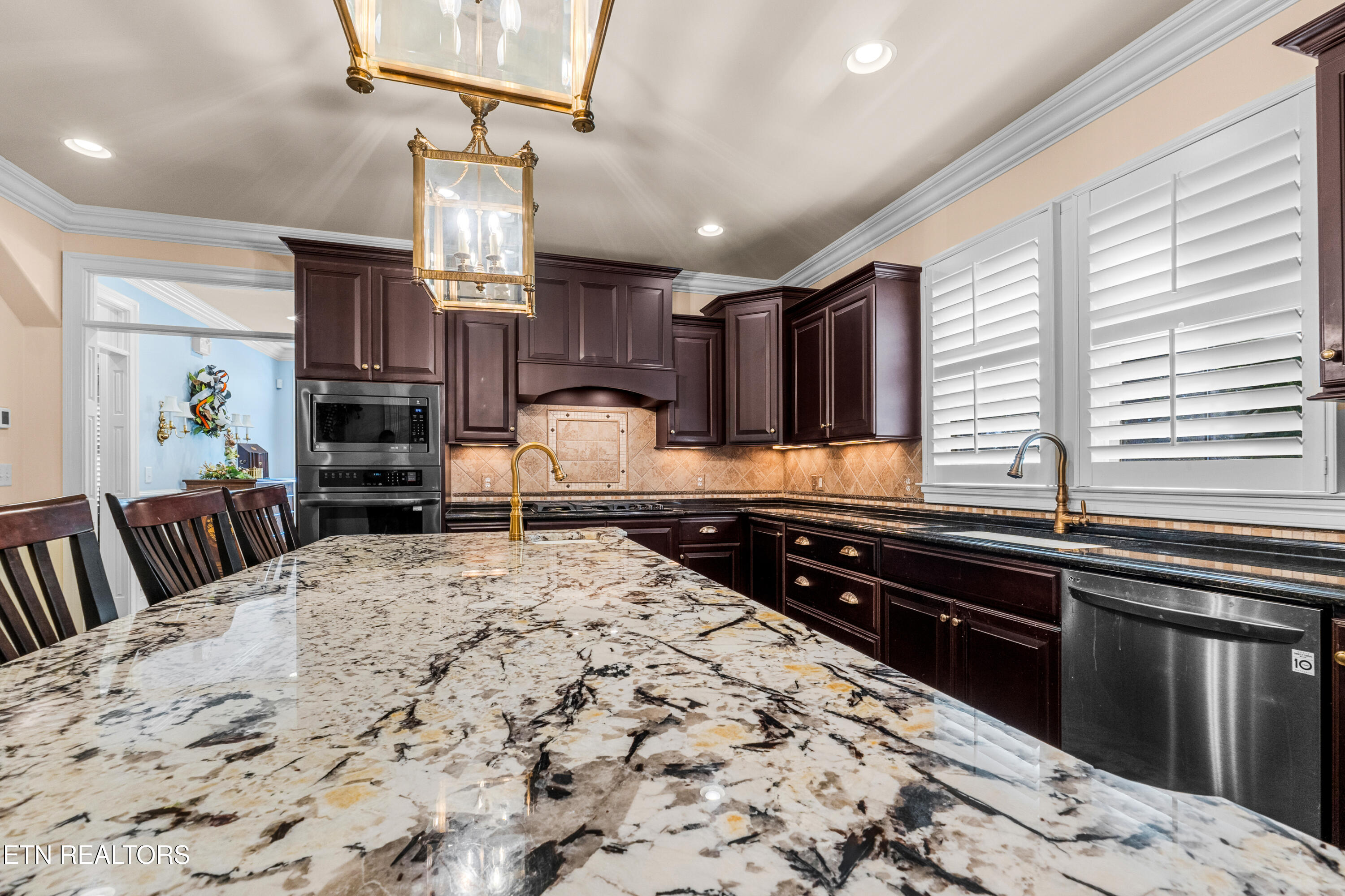 551 Colonial Ridge Lane Knoxville, TN 37934 - Photo 9 of 60 DSC02500