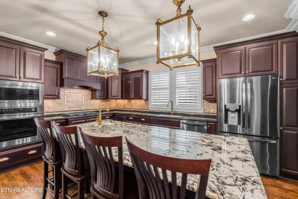 $1,099,900 | 551 Colonial Ridge Lane, Knoxville, TN 37934