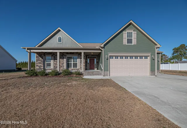 $450,000 | 984 Whiskey Court, Grimesland, NC 27837