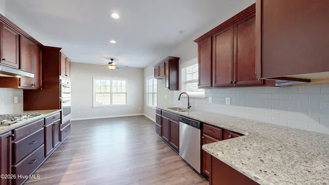 $450,000 | 984 Whiskey Court, Grimesland, NC 27837