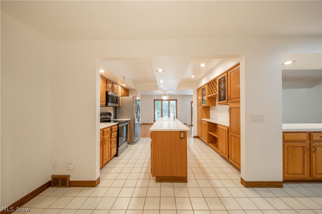 5751 Som Center Road Solon, OH 44139 - Photo 18 of 39