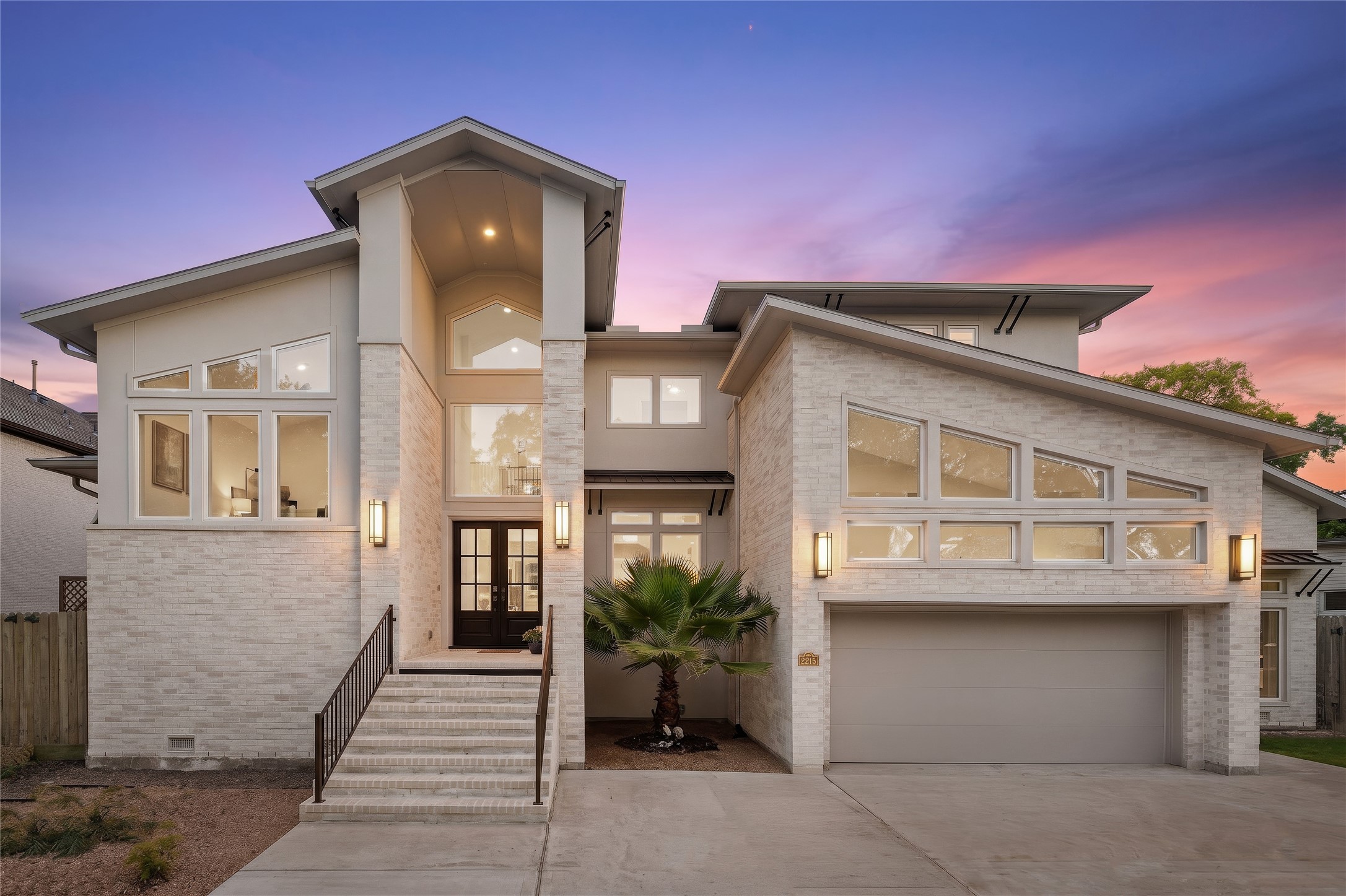 2215 MacArthur Street Houston, TX 77030 - Photo 33 of 33 Architecturally-appealing, this newly* built residence offers a flexible floor plan for multiple generations to enjoy spending time together. *2020 per HCAD