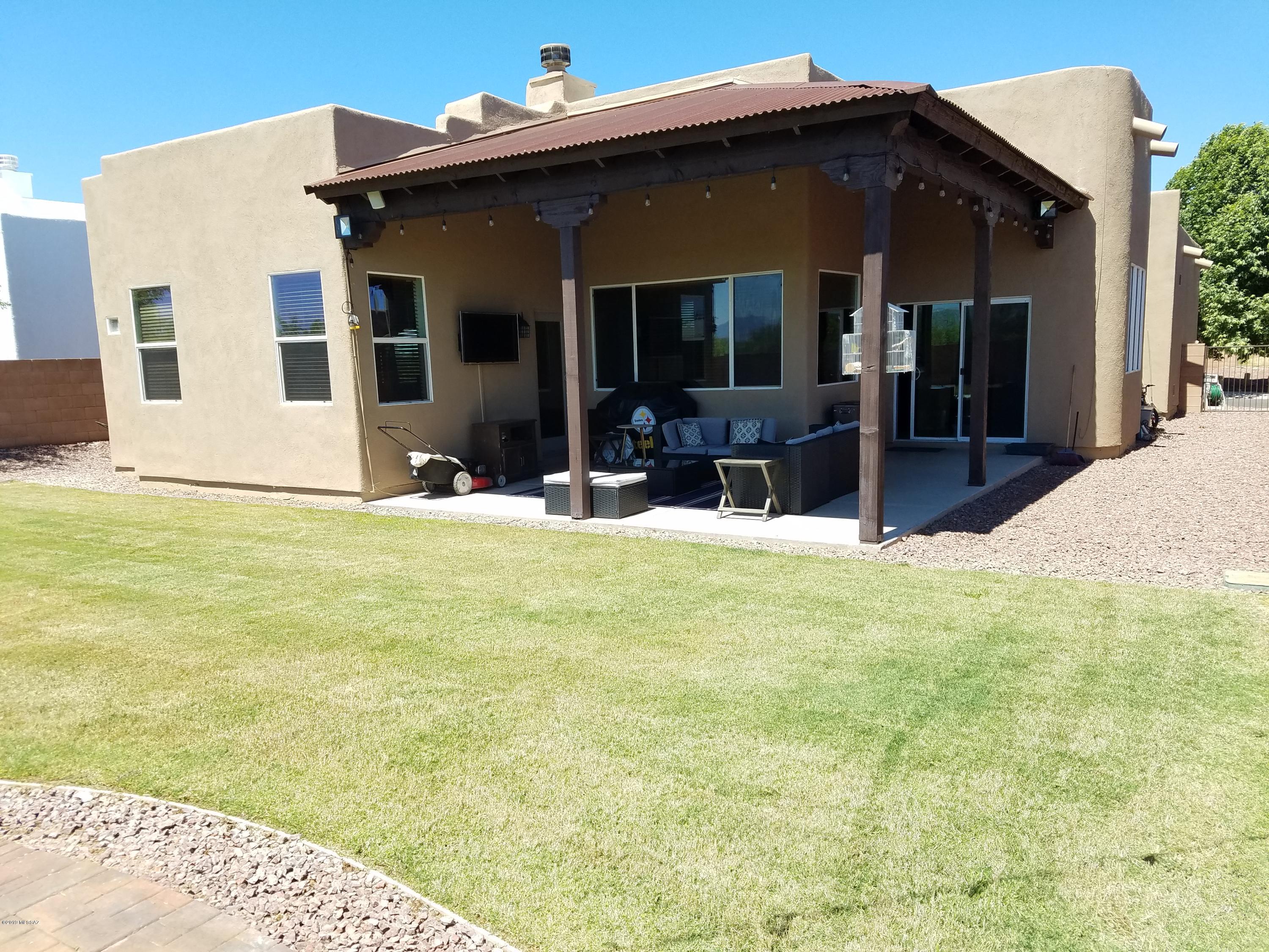 349 Via Bella Donna Rio Rico, AZ 85648 - Photo 4 of 40