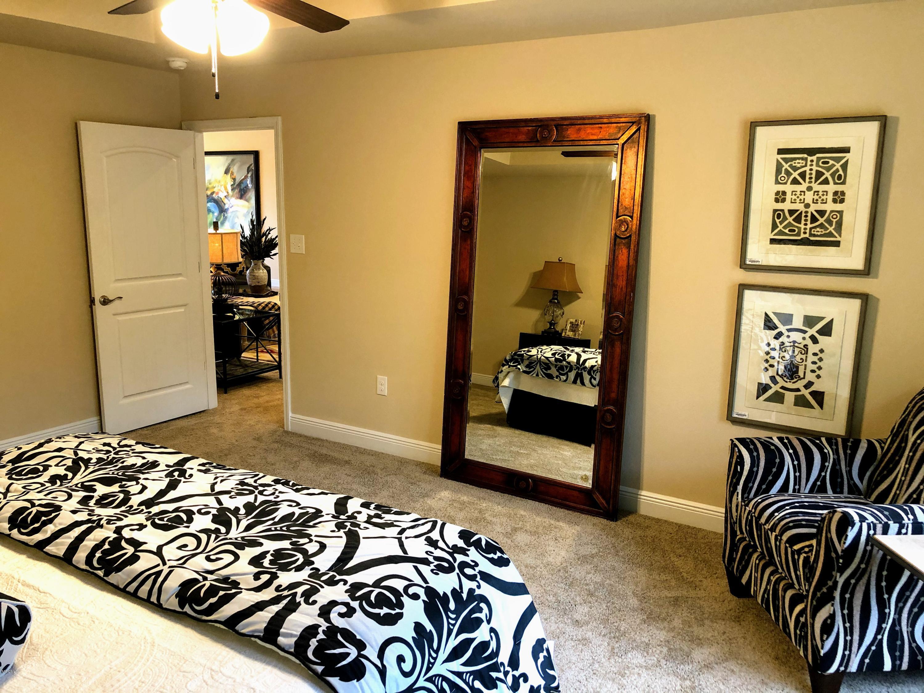 6263 Roxanne Way Biloxi, MS 39532 - Photo 17 of 29 Master Bedroom