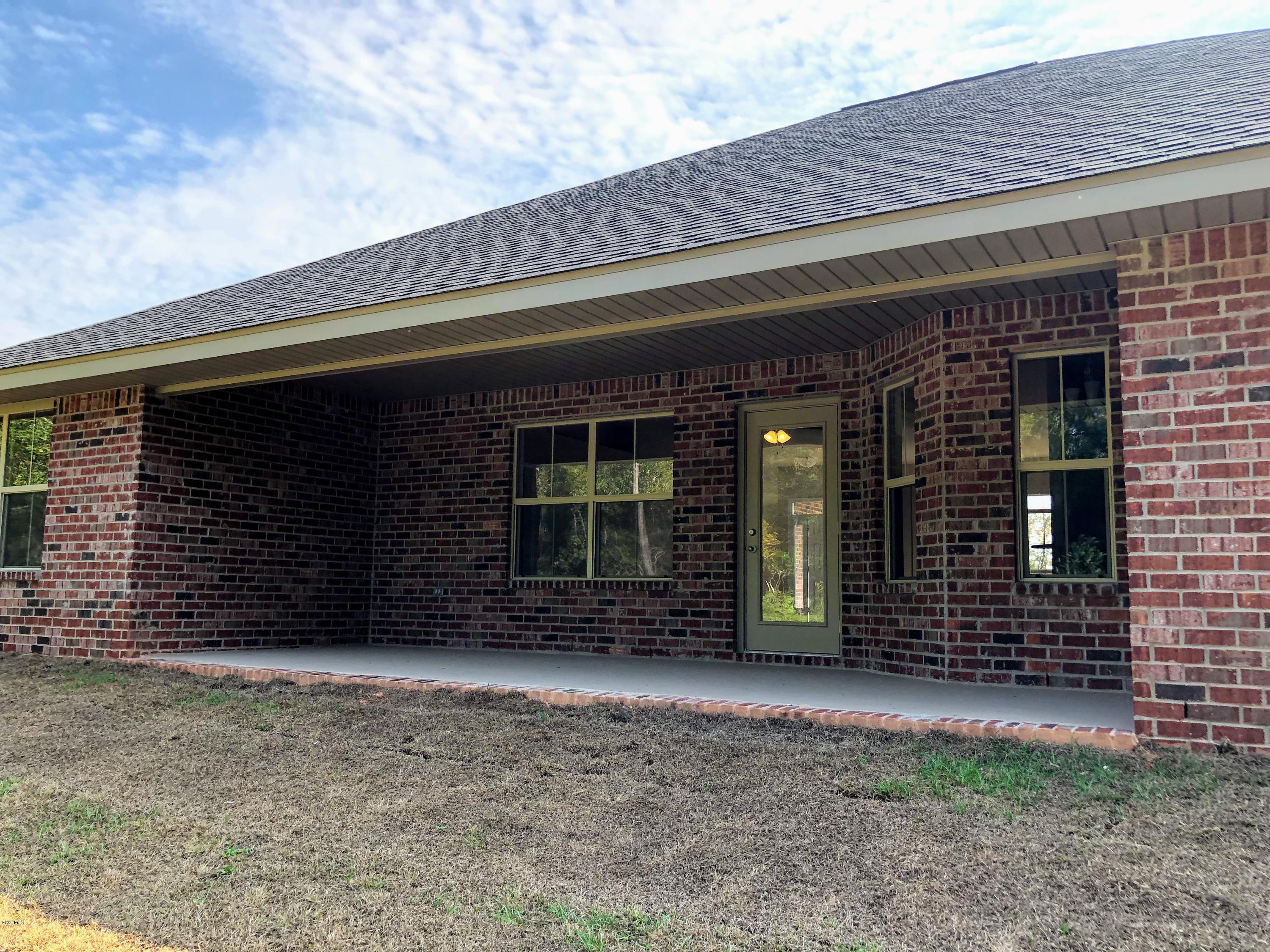 6263 Roxanne Way Biloxi, MS 39532 - Photo 23 of 29 Covered Back Porch