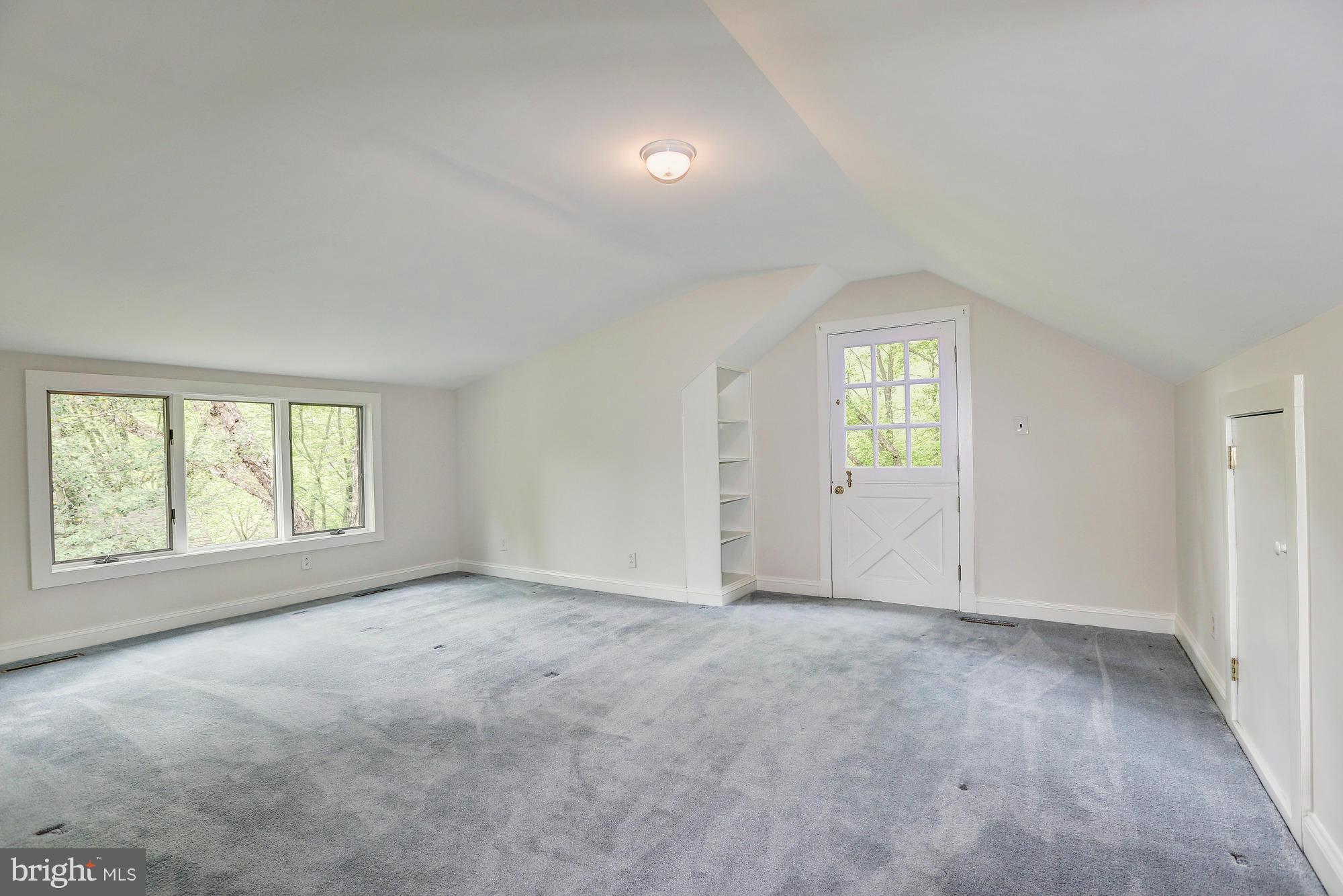 14410 Seneca Road Darnestown, MD 20874 - Photo 15 of 25 Bedroom