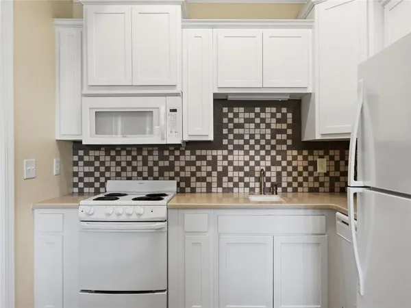 $1,550 | 150 Apple Seed Court, Unit 131, Clarkesville, GA 30523