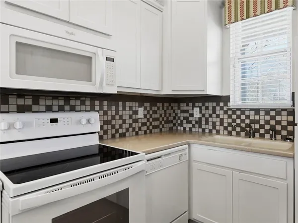 $1,550 | 150 Apple Seed Court, Unit 131, Clarkesville, GA 30523