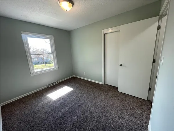 $259,000 | 10637 College Avenue, Kansas City, MO 64137