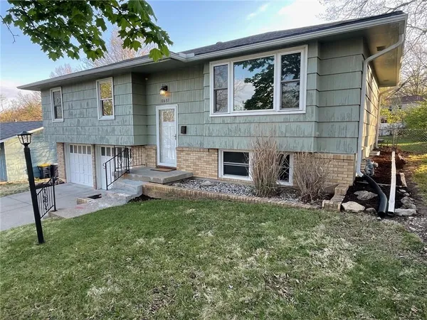 $259,000 | 10637 College Avenue, Kansas City, MO 64137
