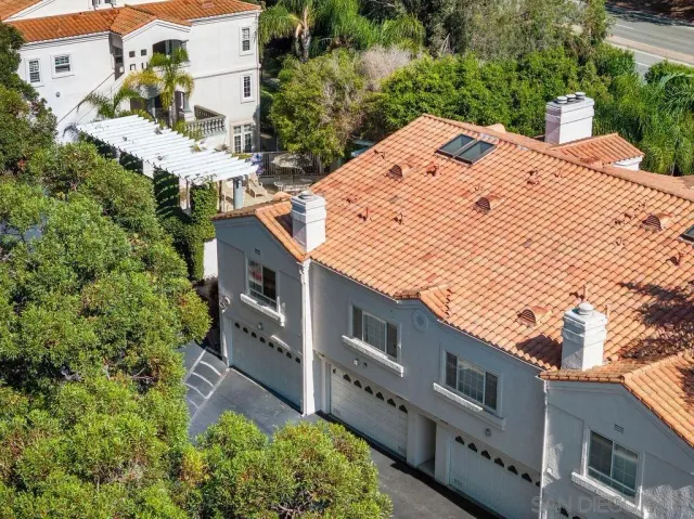 $1,400,000 | 2842 Torrey Pines Road, La Jolla, CA 92037