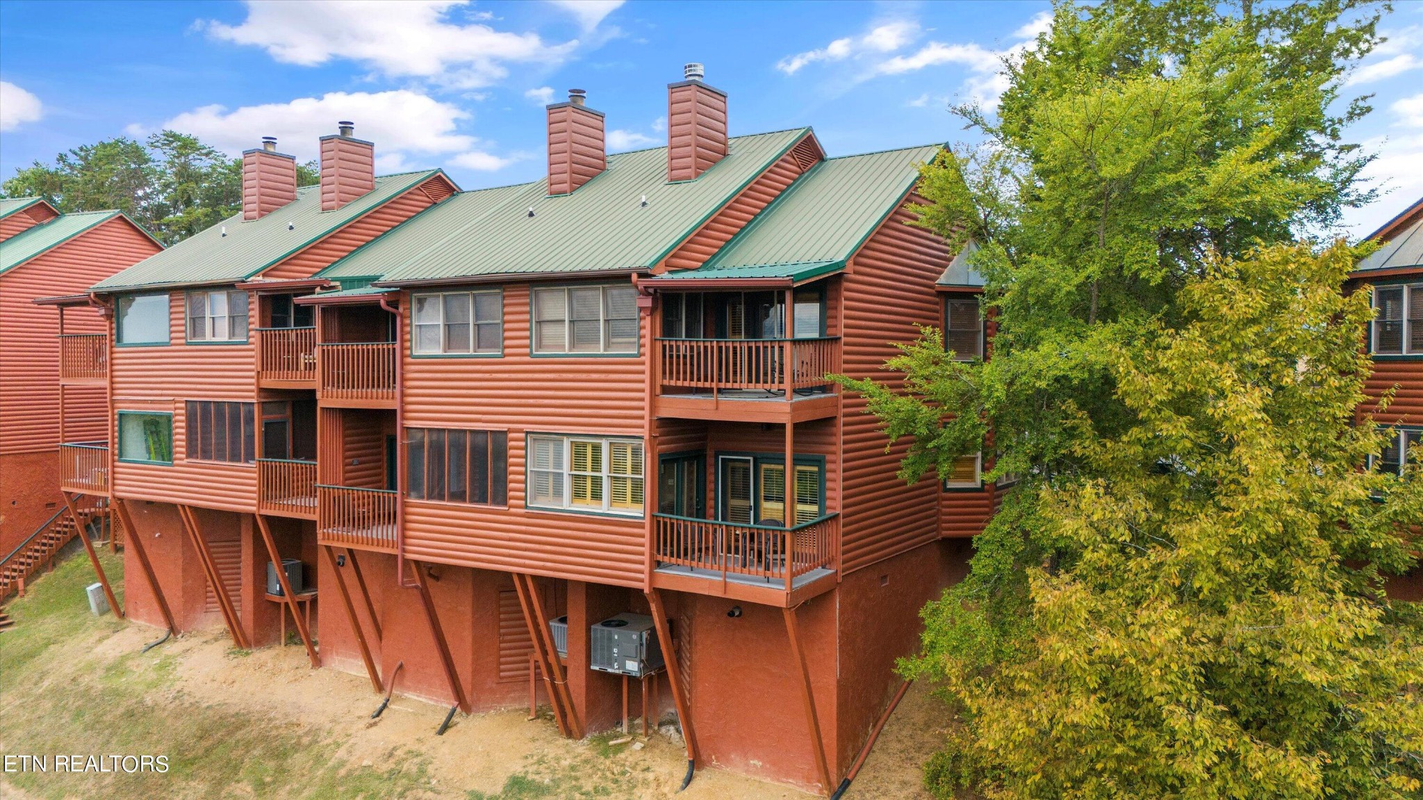 2044 Hickory Ridge Way, Unit 3326 Sevierville, TN 37862 - Photo 38 of 47 Gallery Image 38