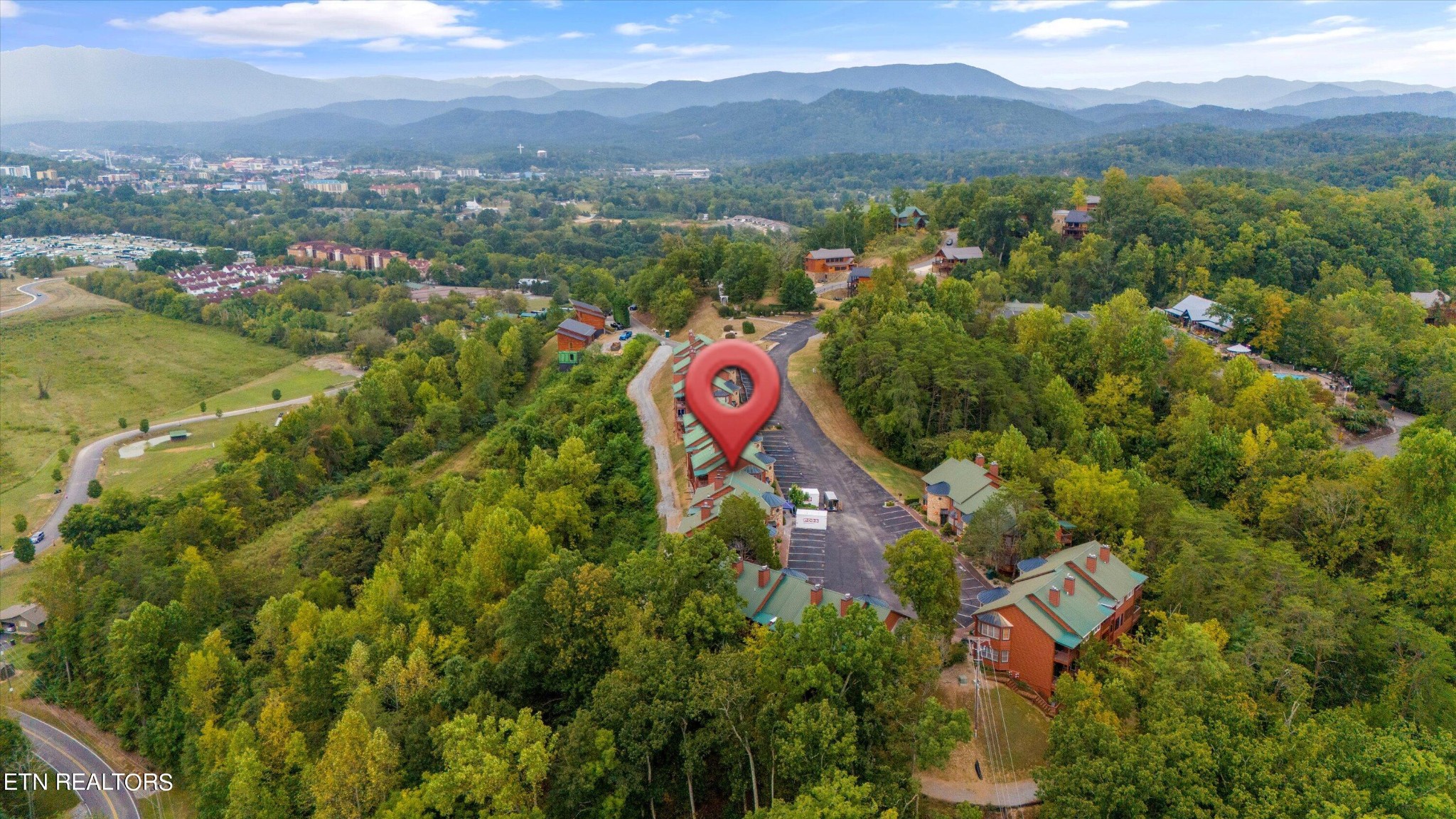 2044 Hickory Ridge Way, Unit 3326 Sevierville, TN 37862 - Photo 43 of 47 Gallery Image 43