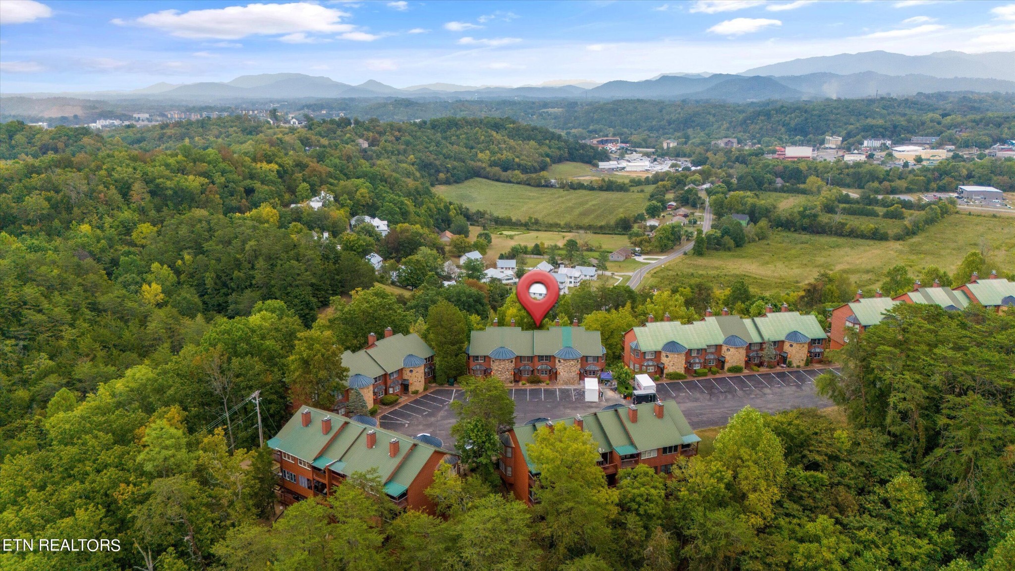 2044 Hickory Ridge Way, Unit 3326 Sevierville, TN 37862 - Photo 44 of 47 Gallery Image 44