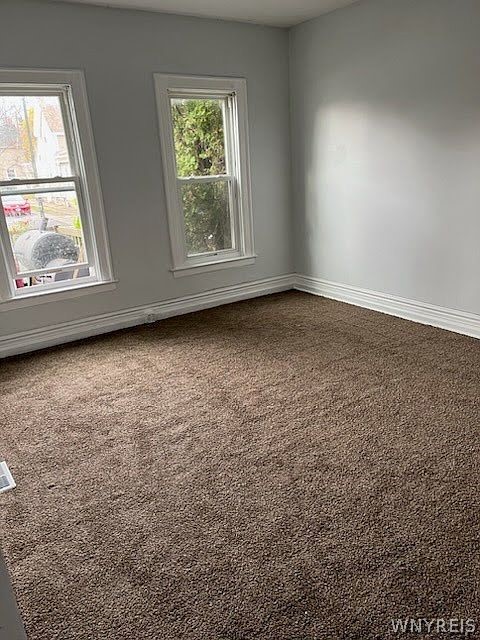 227 14th Street Buffalo, NY 14213 - Photo 17 of 34