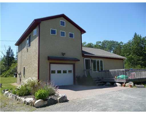 29 Backfield Road Tremont, ME 04674 - Photo 1 of 10 Exterior Front.