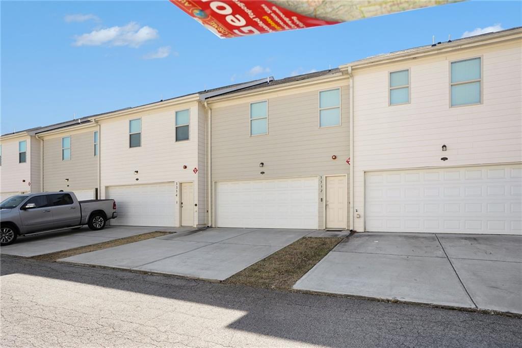3352 Mt Zion Road Stockbridge, GA 30281 - Photo 19 of 22 a view of a car garage