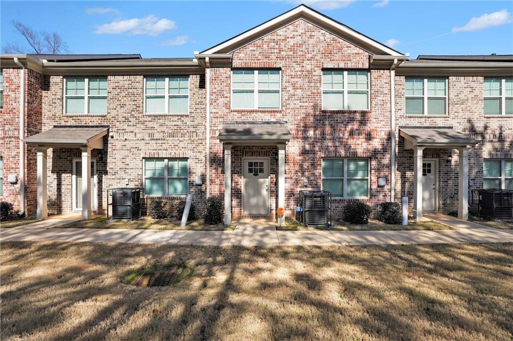 3352 Mt Zion Road Stockbridge, GA 30281 - Photo 2 of 22 a view of a building with a large window