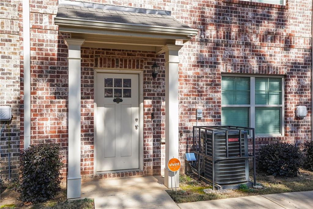 3352 Mt Zion Road Stockbridge, GA 30281 - Photo 7 of 22 a view of a fireplace and a window