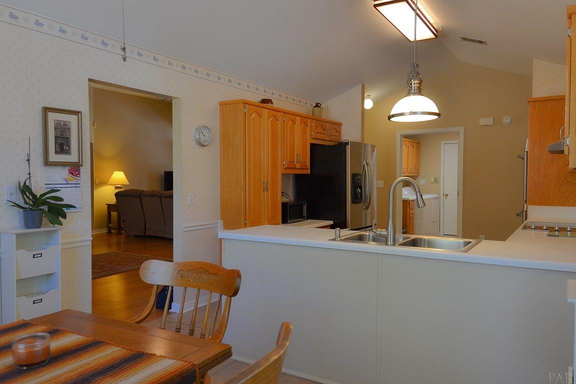5808 Foxwood Road Milton, FL 32570 - Photo 13 of 50 Gallery Image 13