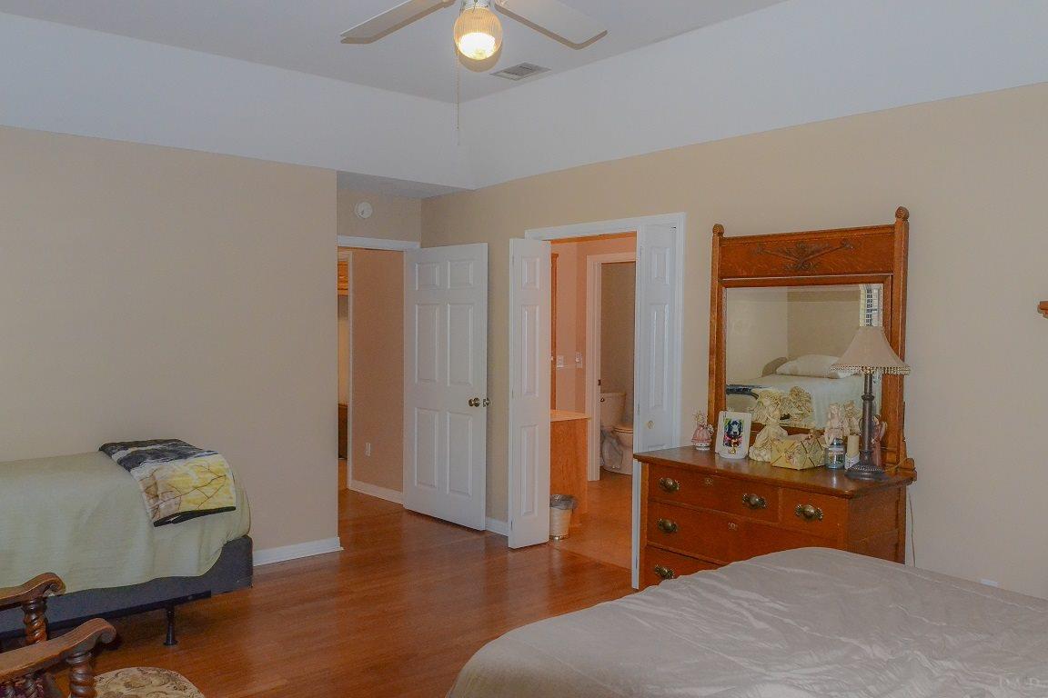 5808 Foxwood Road Milton, FL 32570 - Photo 17 of 50 Gallery Image 17