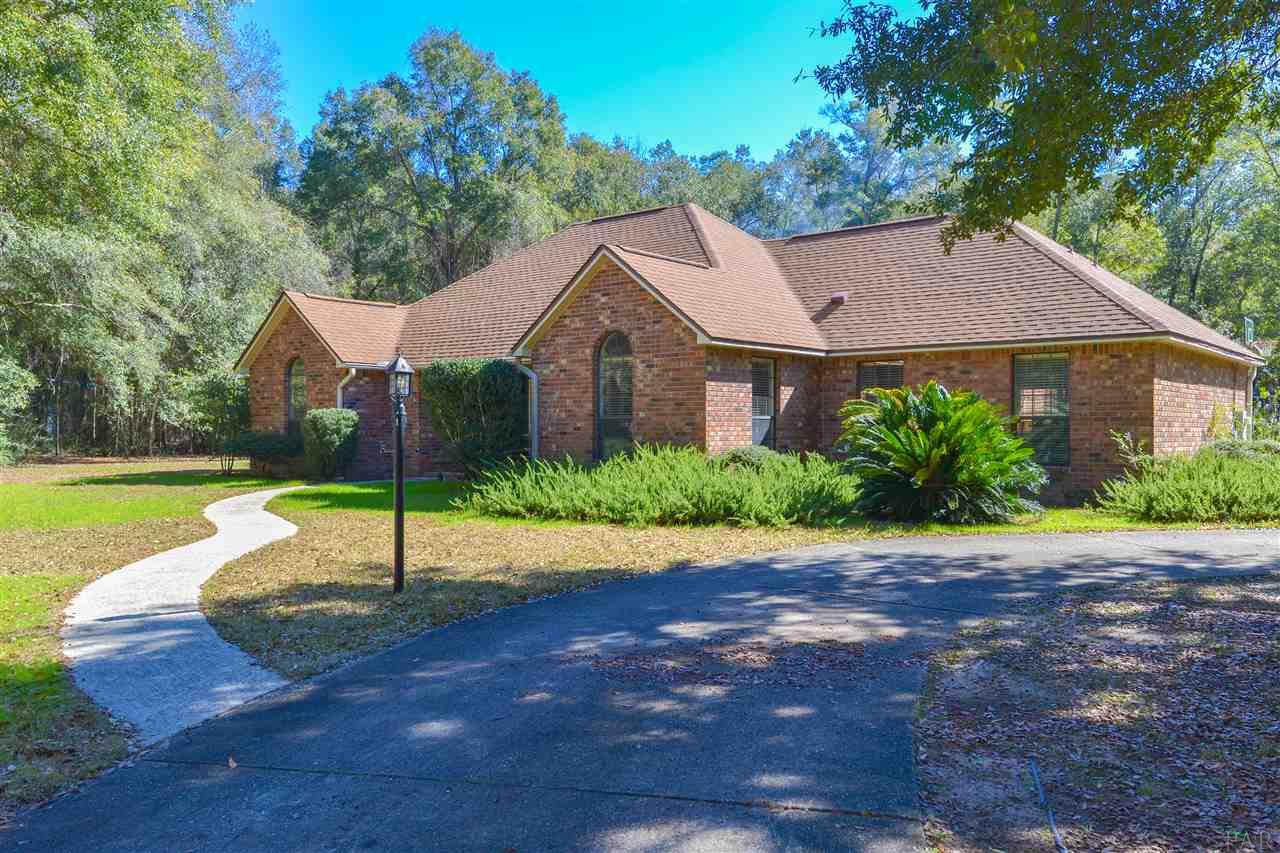 5808 Foxwood Road Milton, FL 32570 - Photo 3 of 50 Gallery Image 3