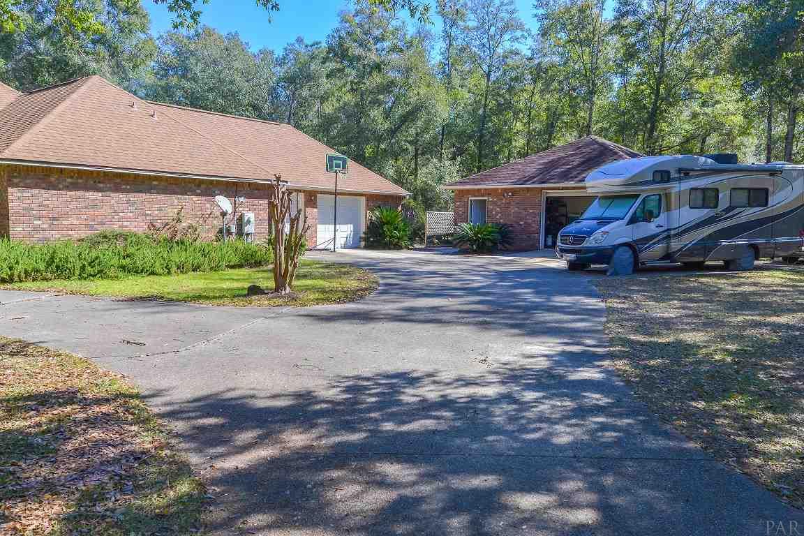 5808 Foxwood Road Milton, FL 32570 - Photo 37 of 50 Gallery Image 37