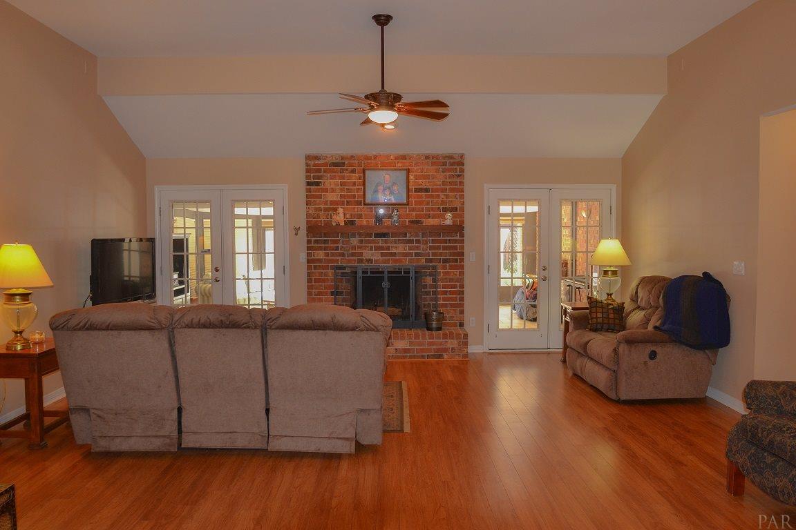 5808 Foxwood Road Milton, FL 32570 - Photo 5 of 50 Gallery Image 5