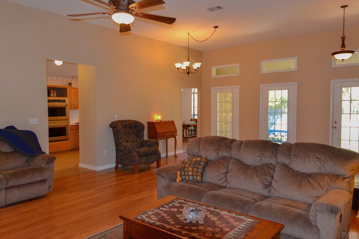 5808 Foxwood Road Milton, FL 32570 - Photo 7 of 50 Gallery Image 7
