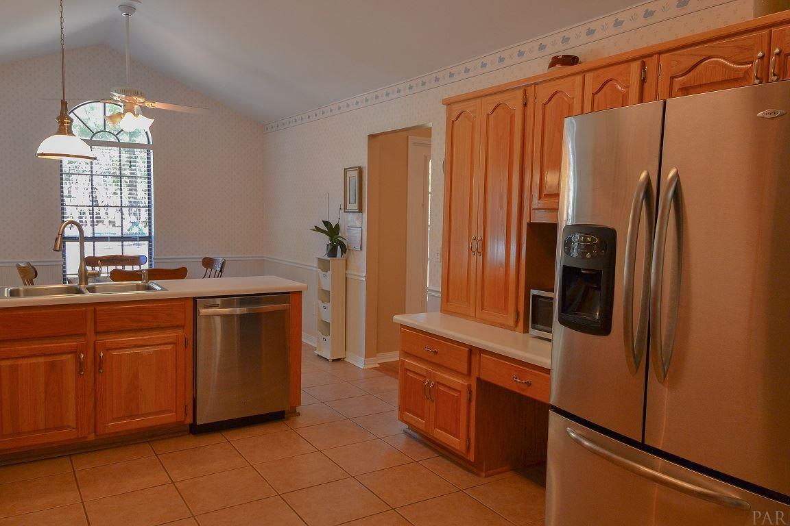 5808 Foxwood Road Milton, FL 32570 - Photo 10 of 50 Gallery Image 10