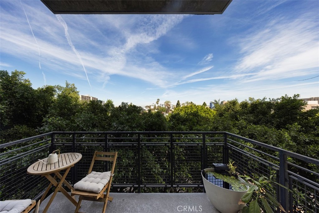 835 Locust Avenue, Unit 421 Long Beach, CA 90813 - Photo 15 of 24