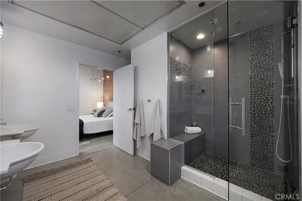 $638,500 | 835 Locust Avenue, Unit 421, Long Beach, CA 90813