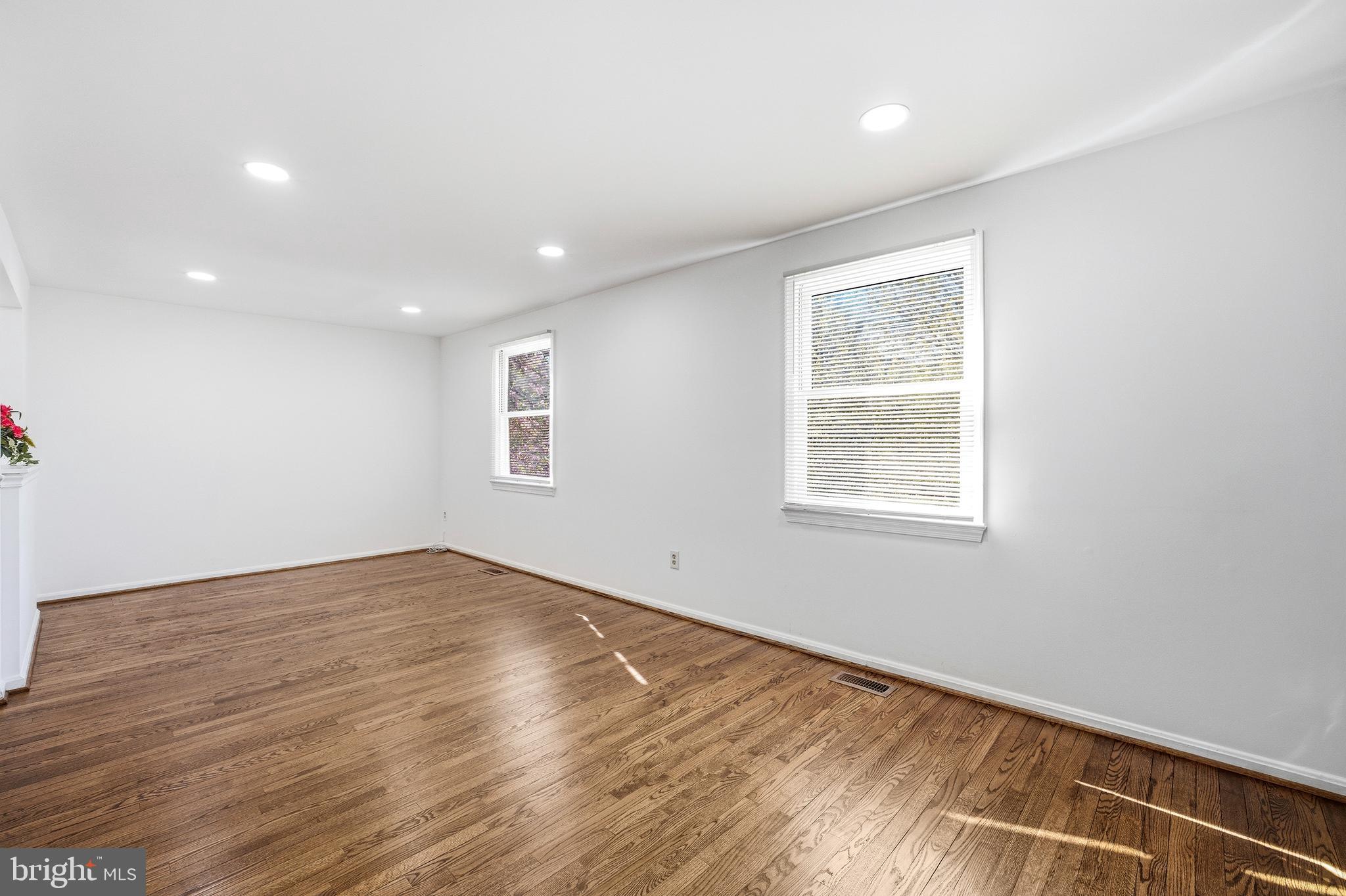 185 Sharpstead Lane Gaithersburg, MD 20878 - Photo 14 of 30