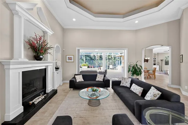 $2,895,000 | 404 Partridge Circle, Sarasota, FL 34236