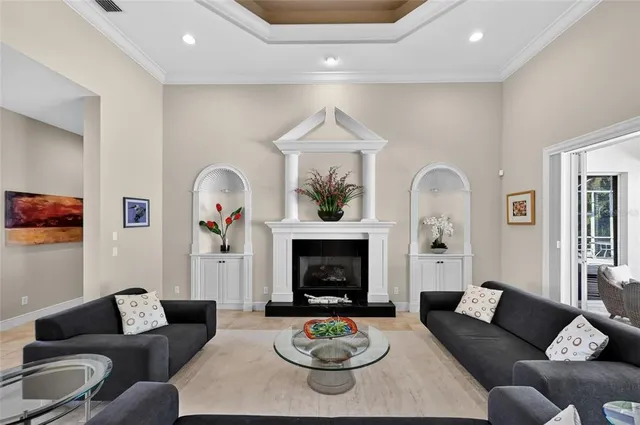 $2,895,000 | 404 Partridge Circle, Sarasota, FL 34236