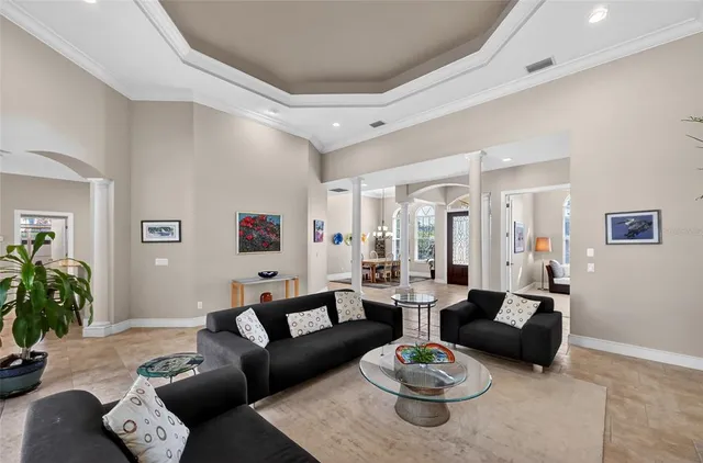 $2,895,000 | 404 Partridge Circle, Sarasota, FL 34236