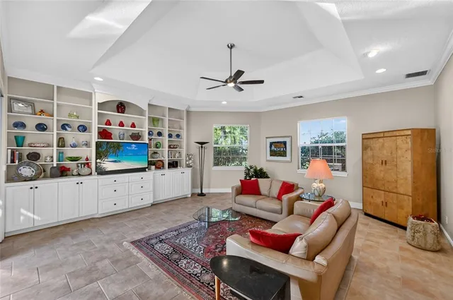 $2,895,000 | 404 Partridge Circle, Sarasota, FL 34236