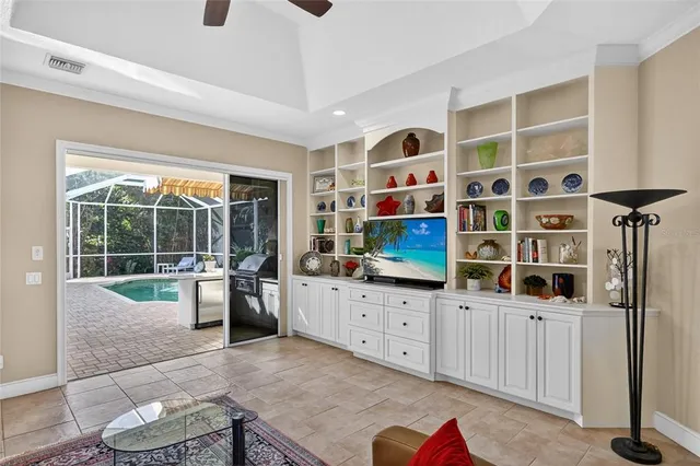 $2,895,000 | 404 Partridge Circle, Sarasota, FL 34236