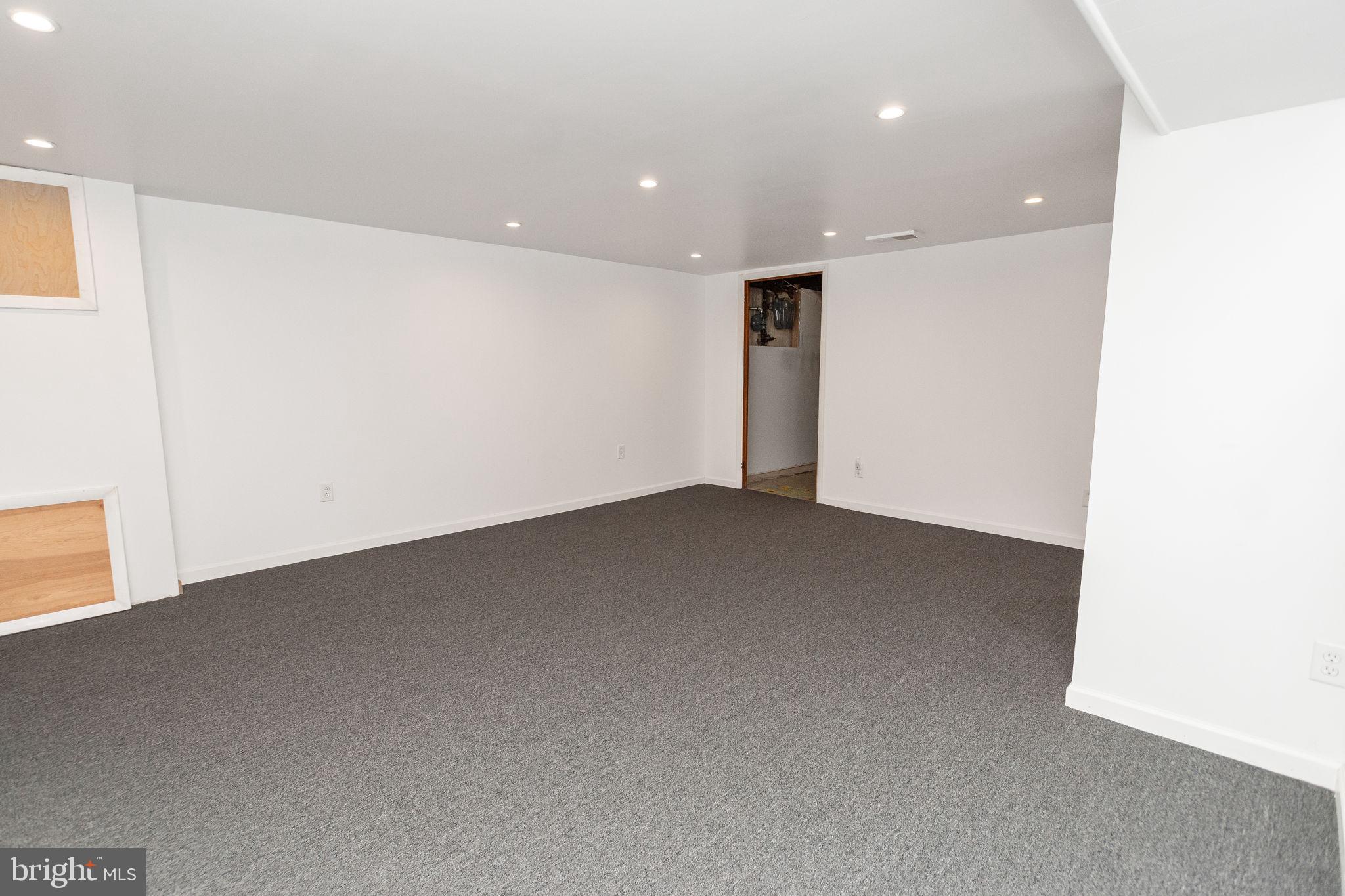 3577 Primrose Road Philadelphia, PA 19114 - Photo 19 of 23 Basement