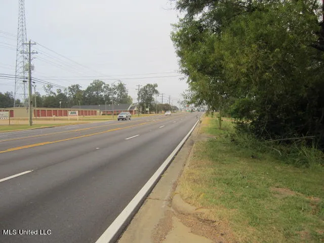 $142,000 | 45 A Us Hwy Point, West Point, MS 39773