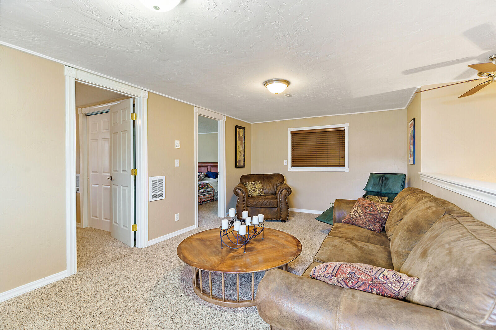 536 Ragsdale Road Trail, OR 97541 - Photo 52 of 67 a living room with furniture and a table