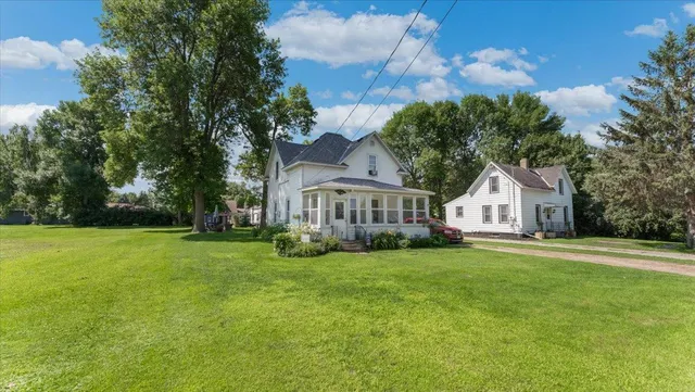 $135,000 | 203 West Oak Street, Osakis, MN 56360