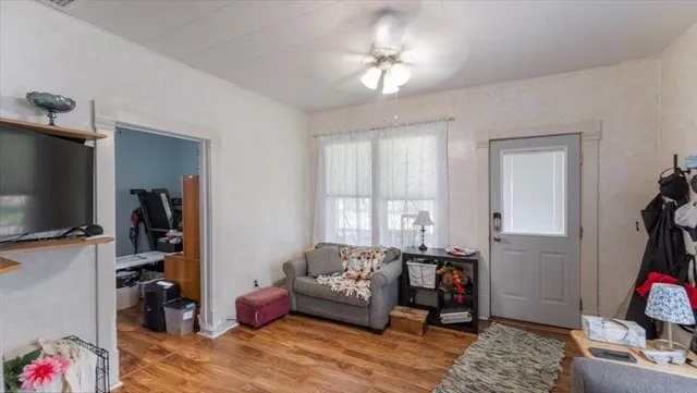 $135,000 | 203 West Oak Street, Osakis, MN 56360