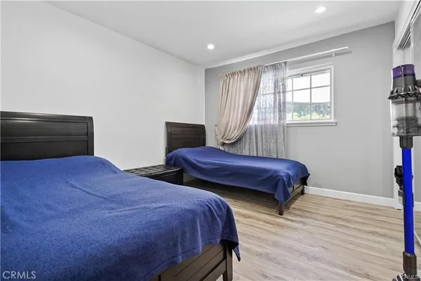 $5,800 | 17140 Stare Street, Northridge, CA 91325