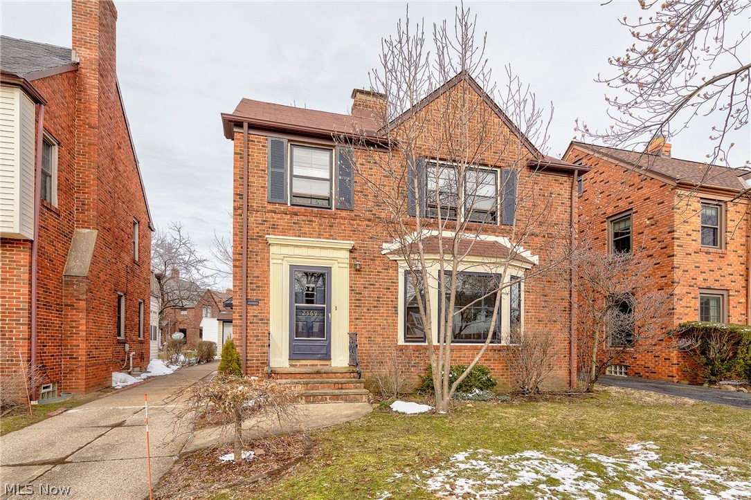 2369 Charney Road Cleveland, OH 44118 - Photo 1 of 33